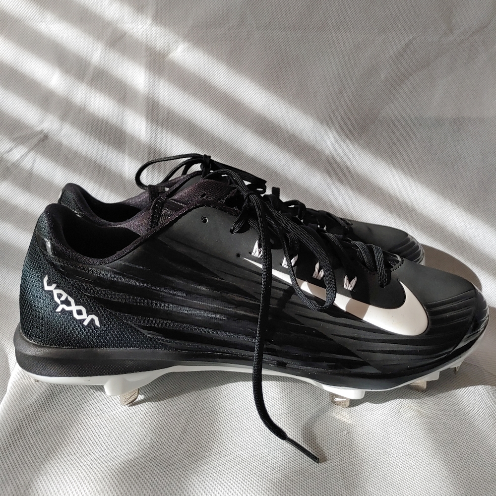 Nike Lunar Vapor Pro Baseball Cleats